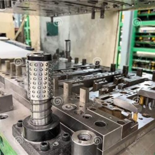 خدمات تخصصی طراحی و قالب سازی سنبه و ماتریس