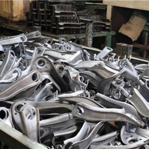 خدمات پرسکاری فلزات با دقت و کیفیت عالی