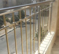 ساخت و نصب انواع نرده استیل،نرده راه پله،حفاظ پنجره،حفاظ بالکن،حفاظ بانکی
