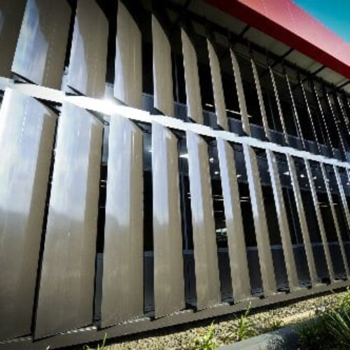 طراحی و تولید لوور، سقف ها و نمای متحرک