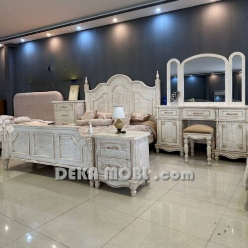 مبل راحتی چرم چستر باکس