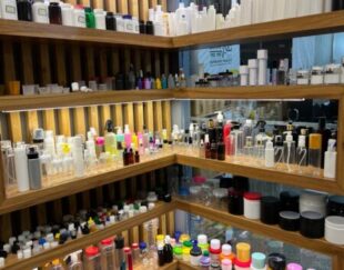 تولید بطری های پت و پلی اتیلن در زمینه غذایی ، دارویی ، آرایشی و بهداشتی