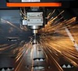 انجام خدمات برش اهن الات بادستگاه لیزر