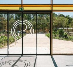 درب اتوماتیک خروج اضطراری