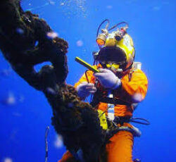 جوشکاری زیر آب- غواصی صنعتی