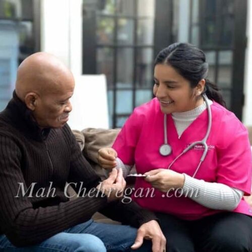 نگهدار سالمند مرد در تهران