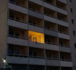 پکیج برق هوشمند ،باتری و پنل خورشیدی