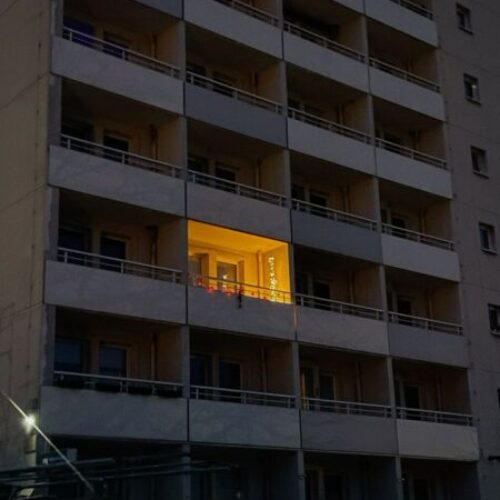 پکیج برق هوشمند ،باتری و پنل خورشیدی