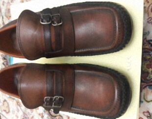 یک جفت کفش ویترینی(کلکسیونی)دست دوز نو- زیبا و قدیمی