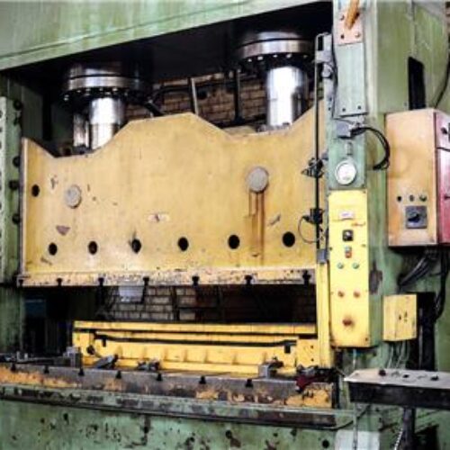 خدمات پرسکاری فلزات با دقت و کیفیت عالی